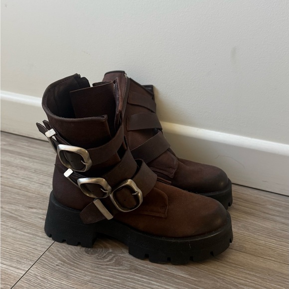 Steve Madden Roland Dark Brown Combat Boots - Picture 5 of 6